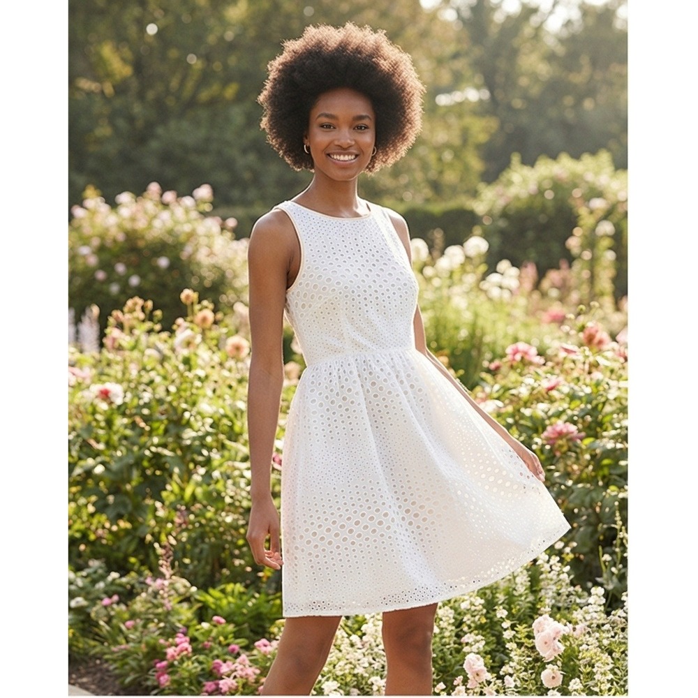 Aqua M White Eyelet Sleeveless Fit and Flare Mini Dress D4114 Womens Medium NWT